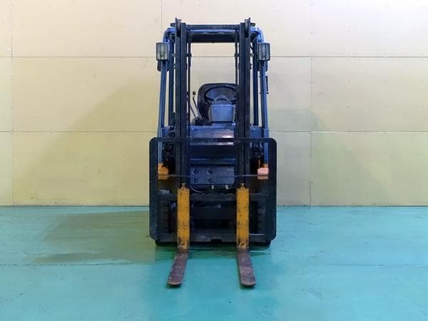 Forklift — Auction (lot 1207-6483936)