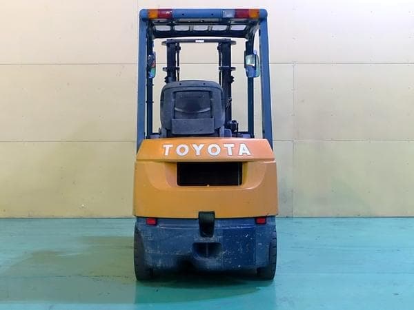 Forklift — Auction (lot 1207-6483936)