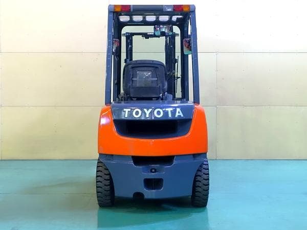 Forklift — Auction (lot 1207-6485851)