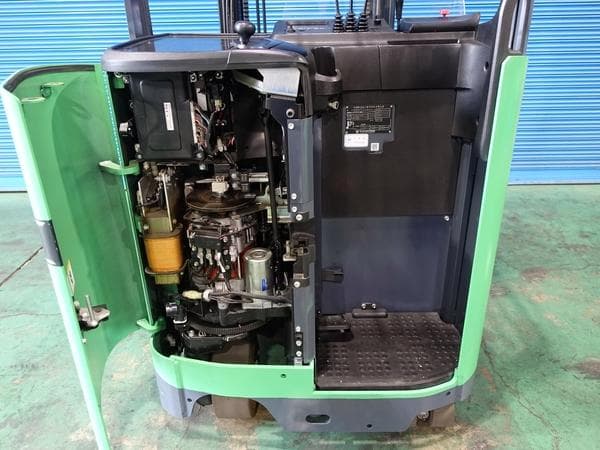 Reach Forklift — Auction (lot 1207-6493723)