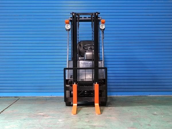 Forklift — Auction (lot 1207-6493733)