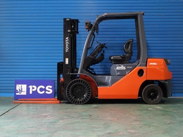 Forklift — Auction (lot 1207-6493734)