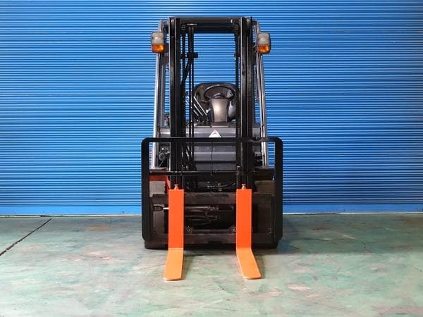 Forklift — Auction (lot 1207-6493734)