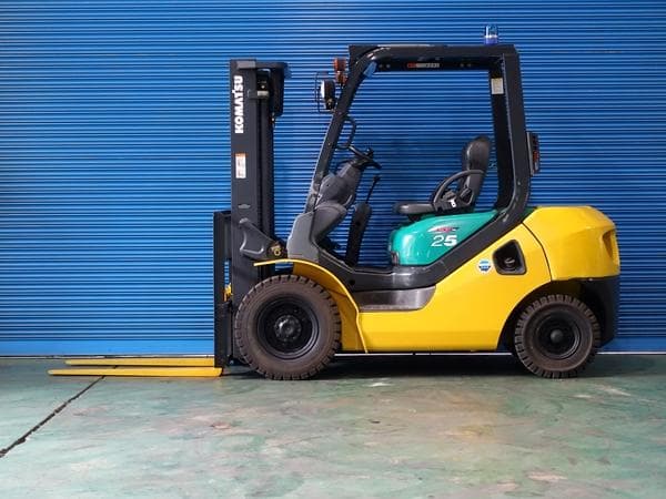 Forklift — Auction (lot 1207-6493857)
