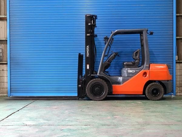 Forklift — Auction (lot 1207-6493988)