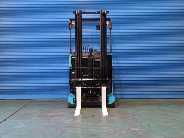 Reach Forklift — Auction (lot 1207-6495288)