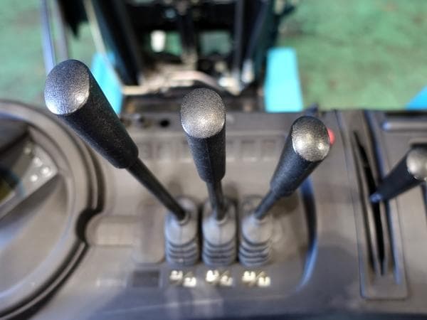 Reach Forklift — Auction (lot 1207-6495288)