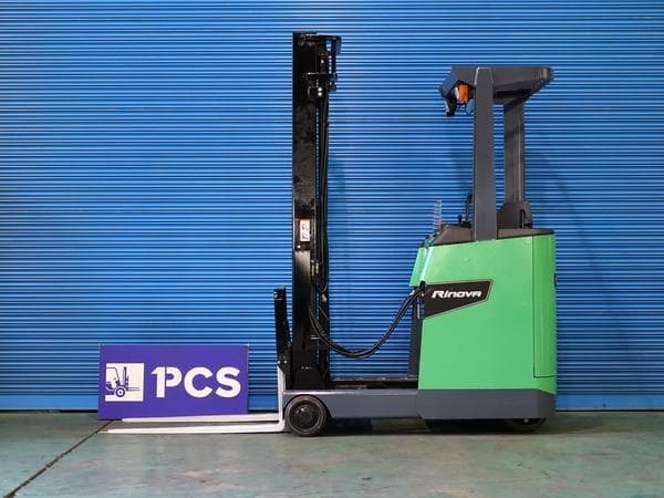 Reach Forklift — Auction (lot 1207-6495302)