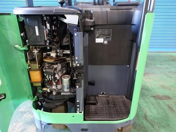 Reach Forklift — Auction (lot 1207-6495313)