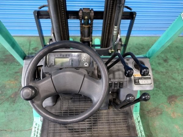 Forklift — Auction (lot 1207-6495328)