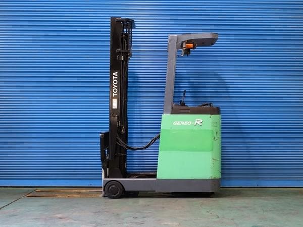 Reach Forklift — Auction (lot 1207-6495340)