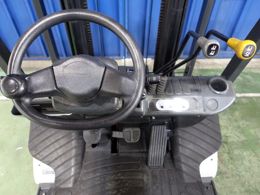 Forklift — Auction (lot 1207-6497167)