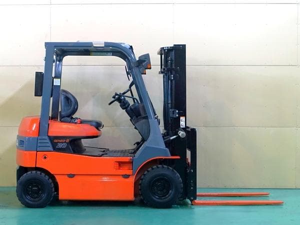 Battery Forklift — Auction (lot 1207-6497202)