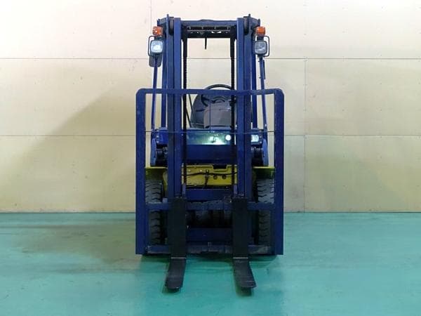 Forklift — Auction (lot 1207-6497203)