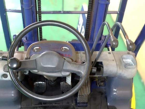 Forklift — Auction (lot 1207-6497203)