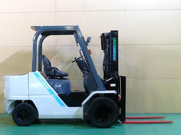 Forklift — Auction (lot 1207-6497235)