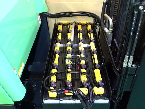 Reach Forklift — Auction (lot 1207-6501609)