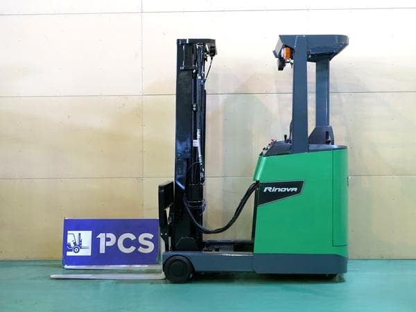 Reach Forklift — Auction (lot 1207-6501907)
