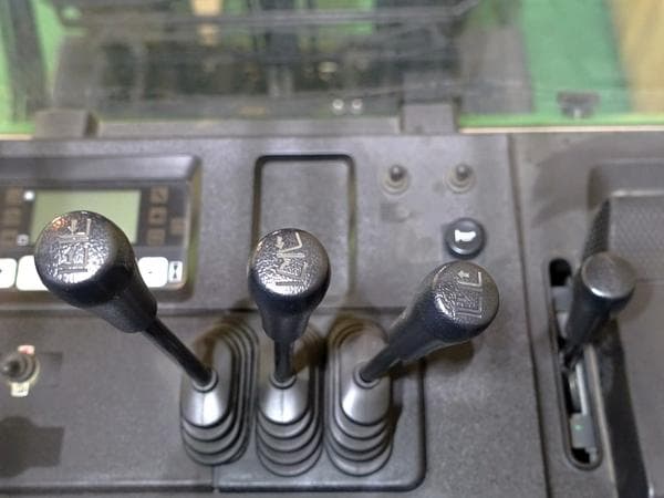 Reach Forklift — Auction (lot 1207-6501907)