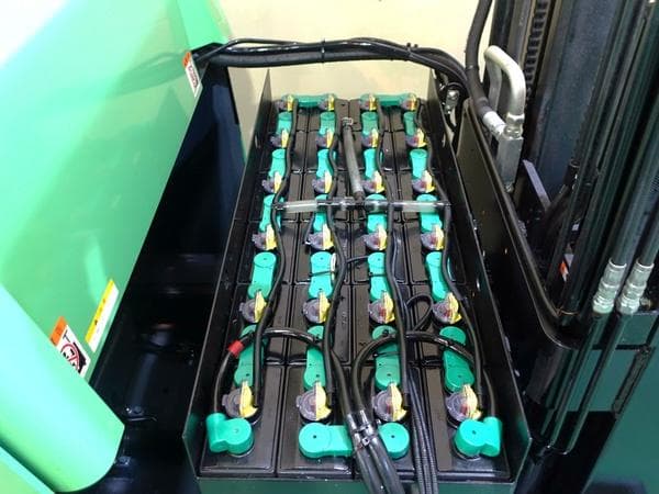 Reach Forklift — Auction (lot 1207-6501907)