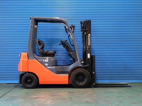 Forklift — Auction (lot 1207-6504507)