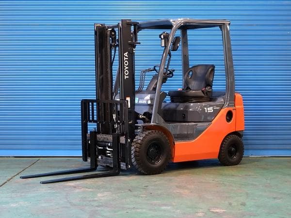 Forklift — Auction (lot 1207-6504507)