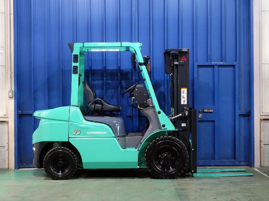 Forklift — Auction (lot 1207-6504688)