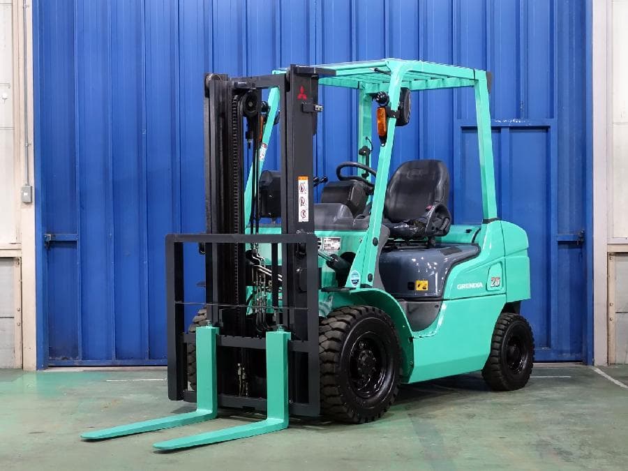 Forklift — Auction (lot 1207-6504688)