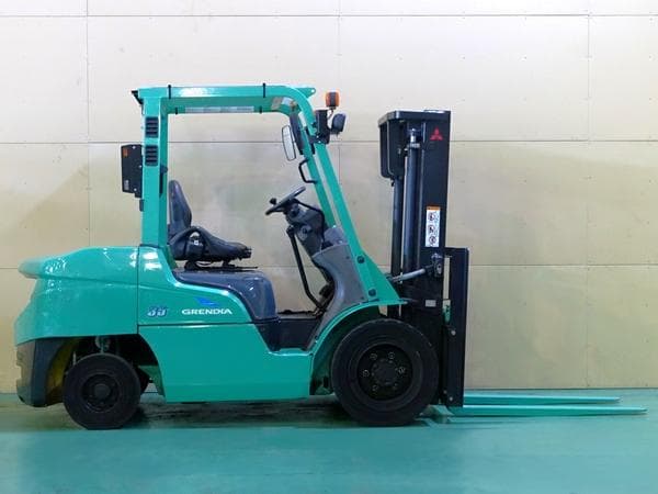 Forklift — Auction (lot 1207-6504689)