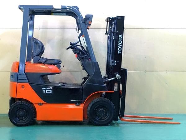 Battery Forklift — Auction (lot 1207-6504965)