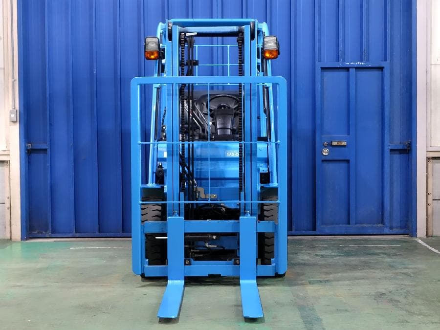 Forklift — Auction (lot 1207-6506677)