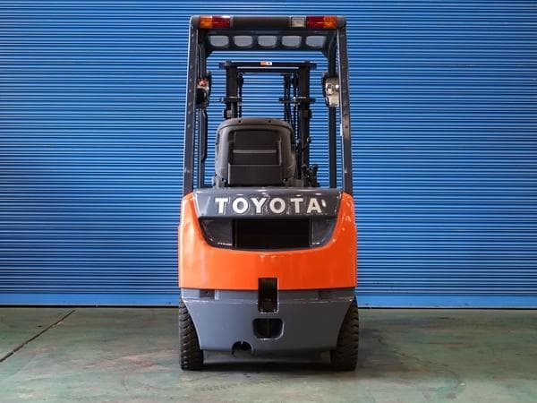Forklift — Auction (lot 1207-6507786)