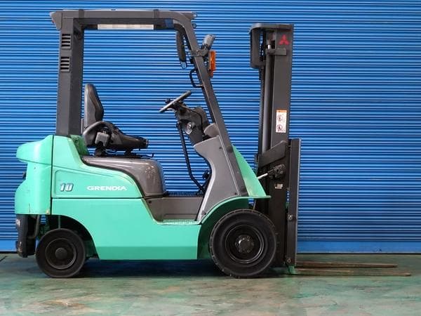 Forklift — Auction (lot 1207-6508517)