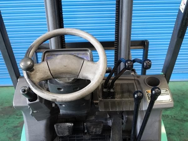 Forklift — Auction (lot 1207-6508517)