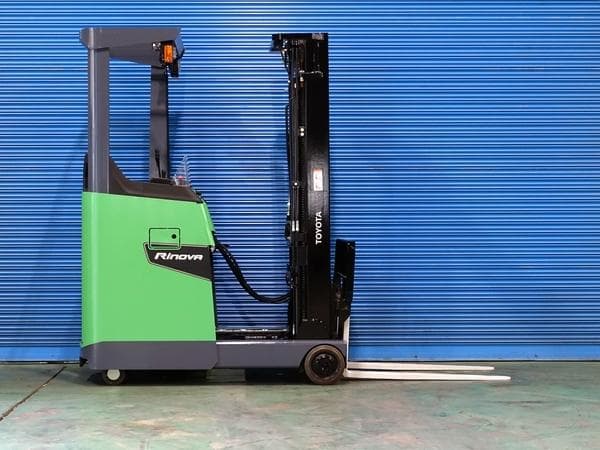 Reach Forklift — Auction (lot 1207-6508541)