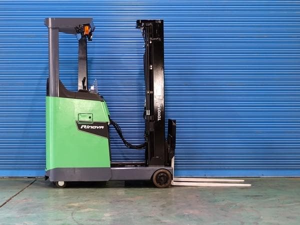 Reach Forklift — Auction (lot 1207-6508548)