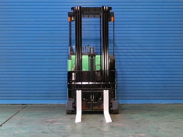 Reach Forklift — Auction (lot 1207-6508548)