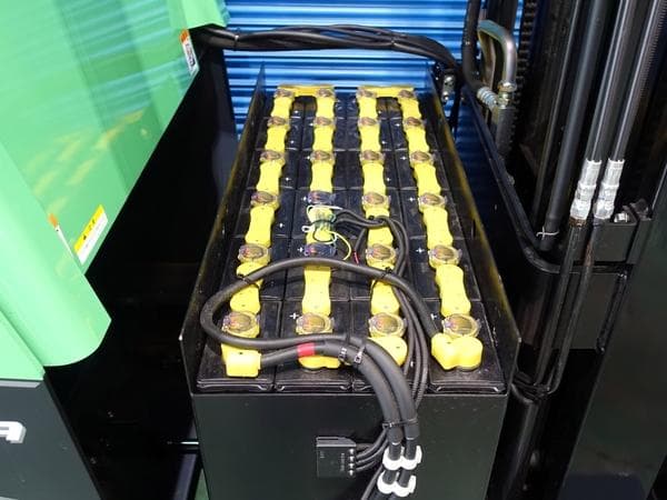 Reach Forklift — Auction (lot 1207-6508553)