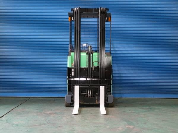 Reach Forklift — Auction (lot 1207-6510518)