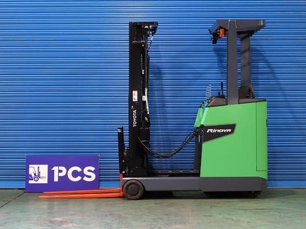 Reach Forklift — Auction (lot 1207-6510526)