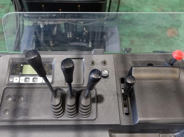 Reach Forklift — Auction (lot 1207-6510526)