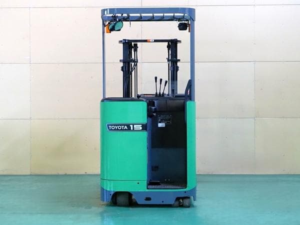 Reach Forklift — Auction (lot 1207-6510734)
