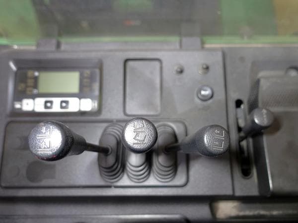 Reach Forklift — Auction (lot 1207-6510734)