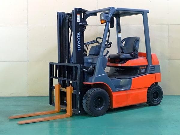Battery Forklift — Auction (lot 1207-6511023)