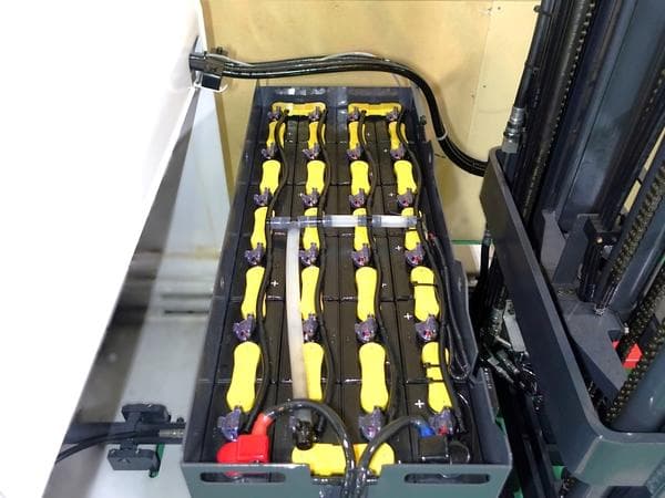 Reach Forklift — Auction (lot 1207-6511330)