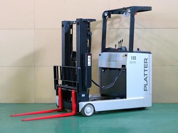 Reach Forklift — Auction (lot 1207-6511330)