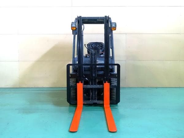 Forklift — Auction (lot 1207-6511432)