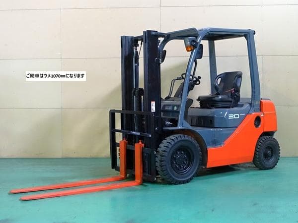 Forklift — Auction (lot 1207-6511432)