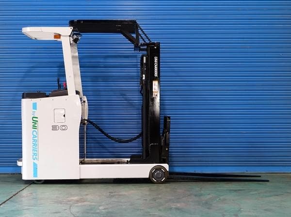 Reach Forklift — Auction (lot 1207-6518846)