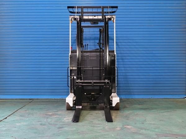 Reach Forklift — Auction (lot 1207-6518846)
